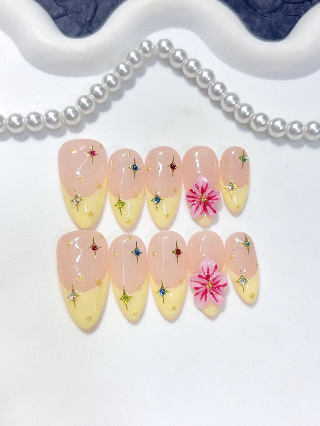 C458 - Medium Nude Yellow Almond French Tip 3D Flowers - view 6