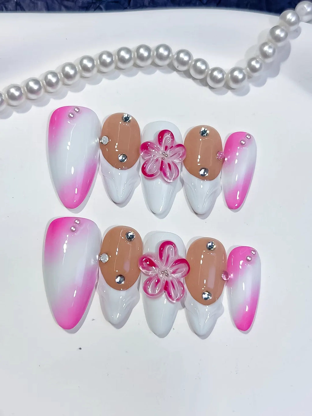 White Pink Nude Ombre Flower Rhinestone press on nails detail view