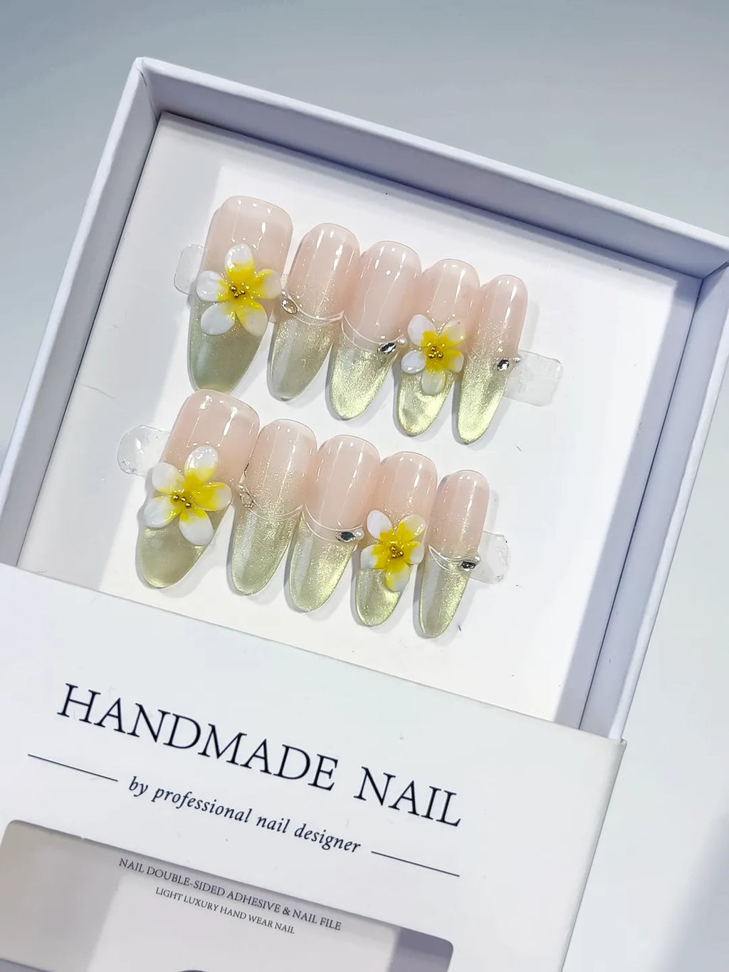Nude Gold Yellow Metallic Flower Rhinestone press on nails