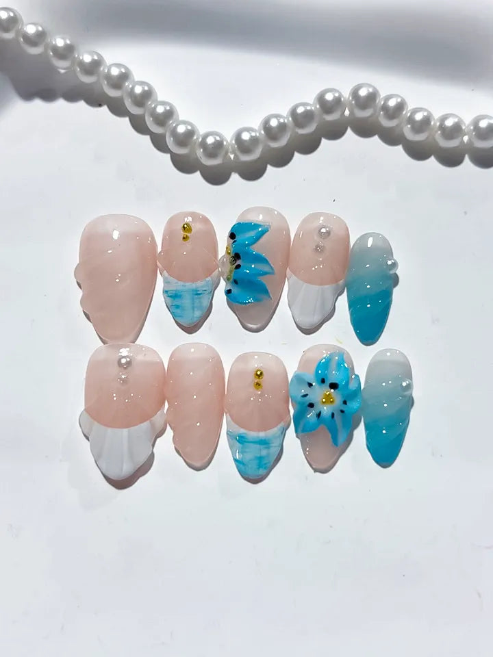 Nude White Blue French tip Flower Shell press on nails detail view