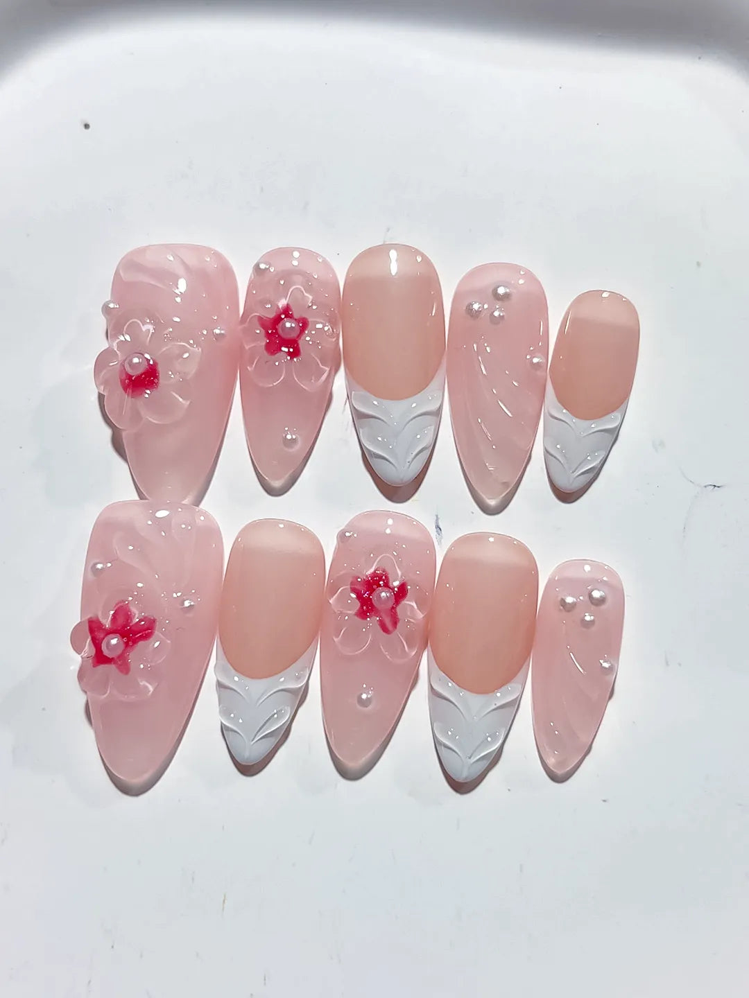 Pink White Solid color Flower Pearl Bow press on nails detail view