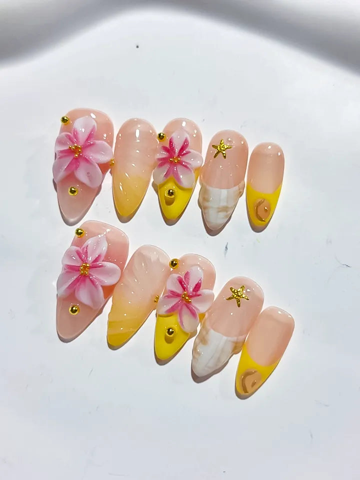 Nude Pink Yellow White Ombre Flower Star Shell press on nails detail view