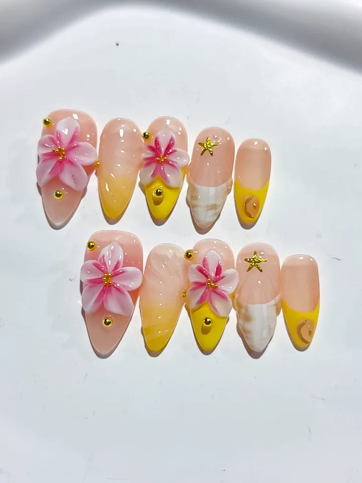 Nude Pink Yellow White Ombre Flower Star Shell press on nails detail view