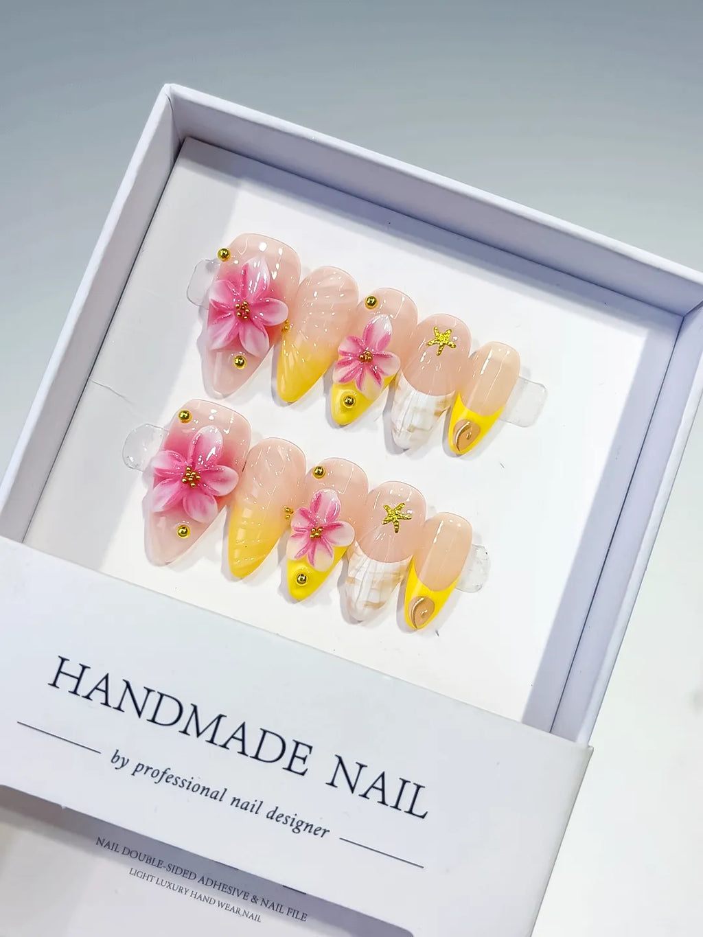 Nude Pink Yellow White Ombre Flower Star Shell press on nails