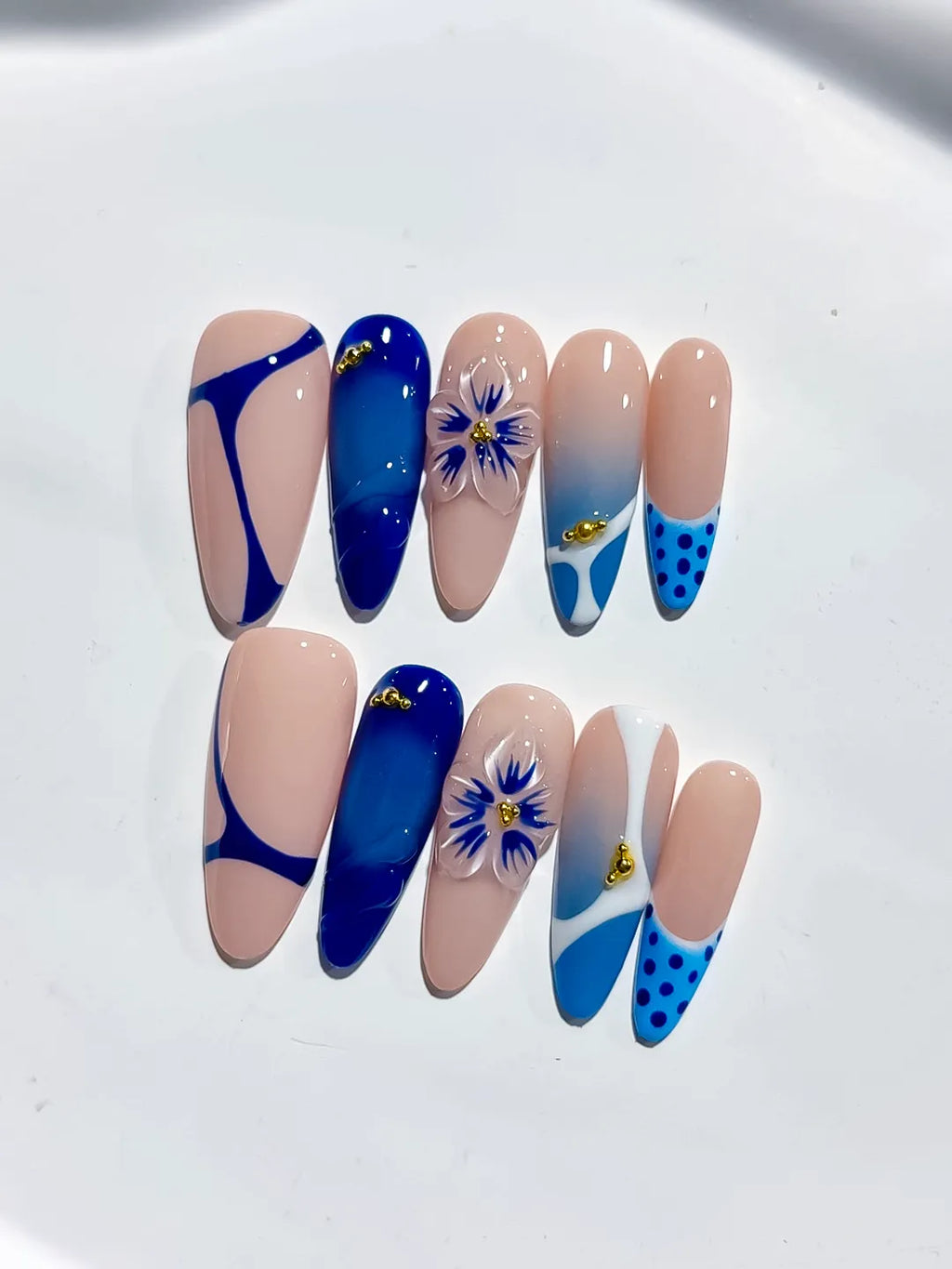 Nude Blue White French tip Flower Dot Pattern press on nails detail view