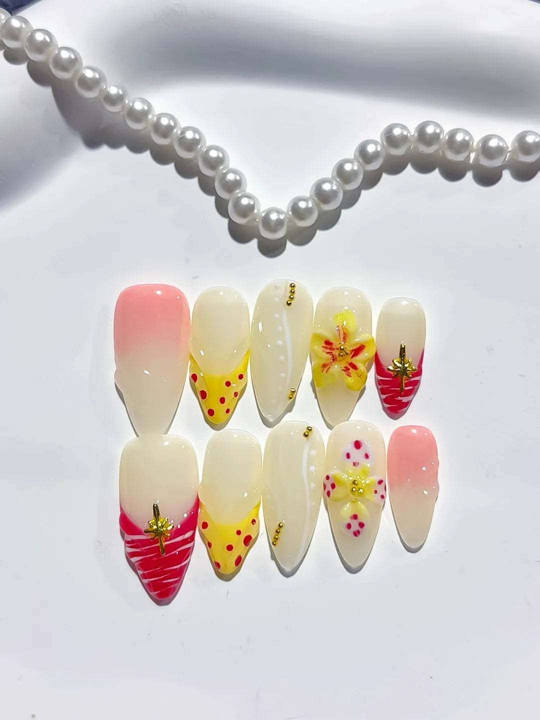 White Yellow Pink Red Abstract Flower Dot Pattern Star press on nails close up