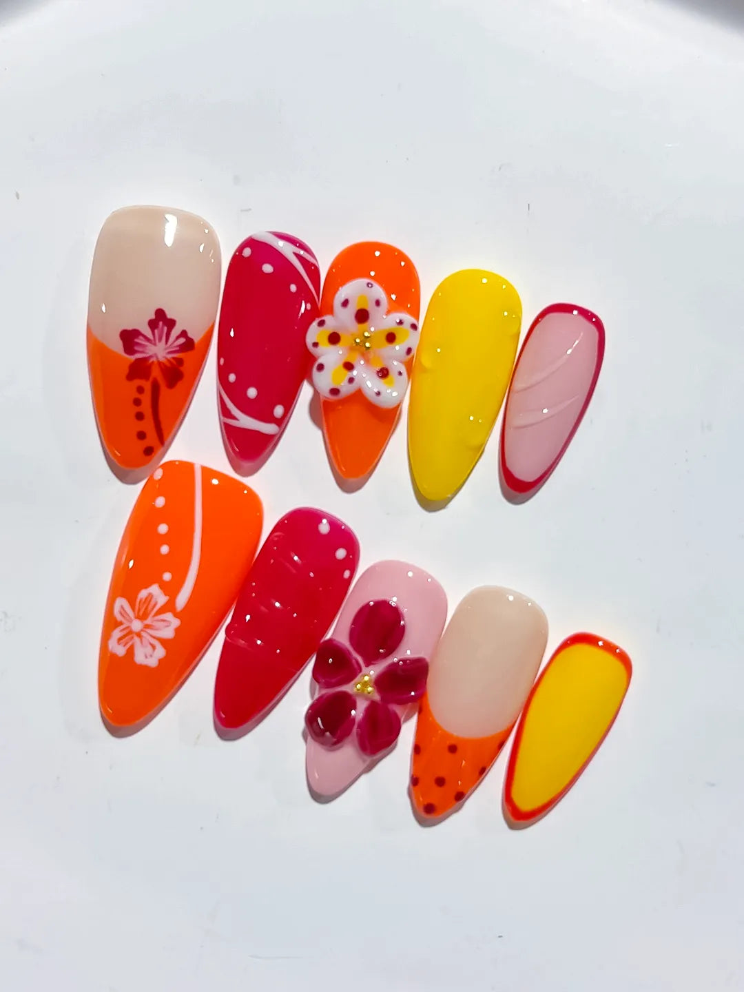 Orange Red Yellow Pink Abstract Flower Heart Dot Pattern press on nails detail view