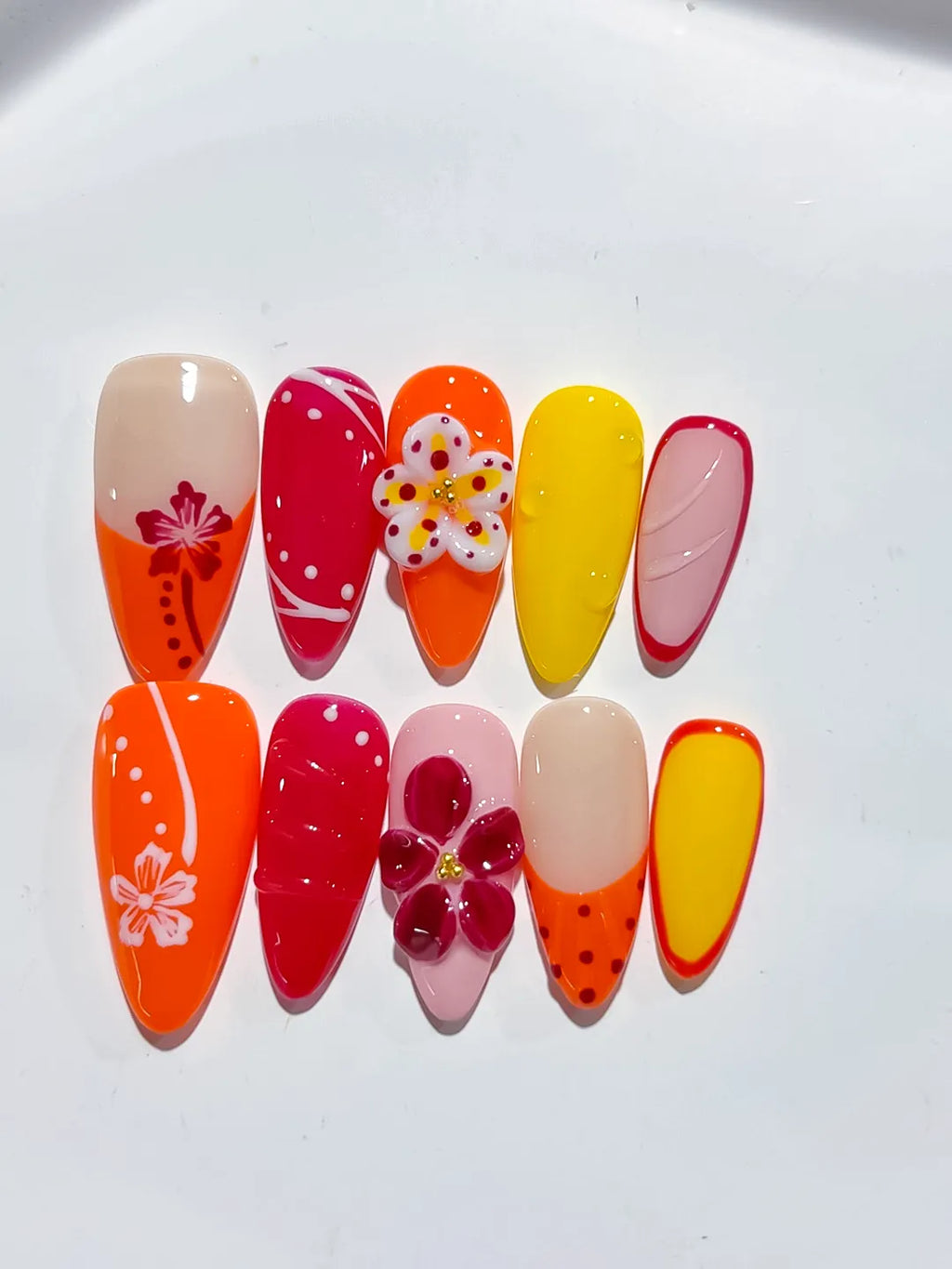 Orange Red Yellow Pink Abstract Flower Heart Dot Pattern press on nails detail view