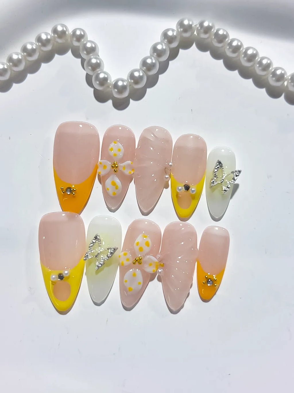 Nude Yellow White French tip Flower Metallic Charm Rhinestone press on nails close up