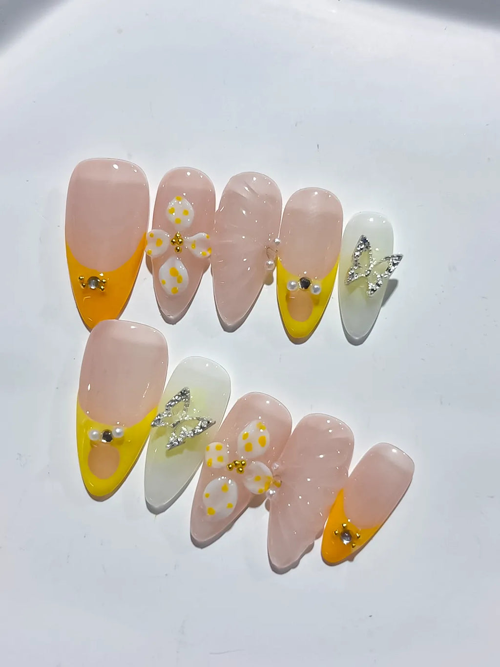 Nude Yellow White French tip Flower Metallic Charm Rhinestone press on nails detail view
