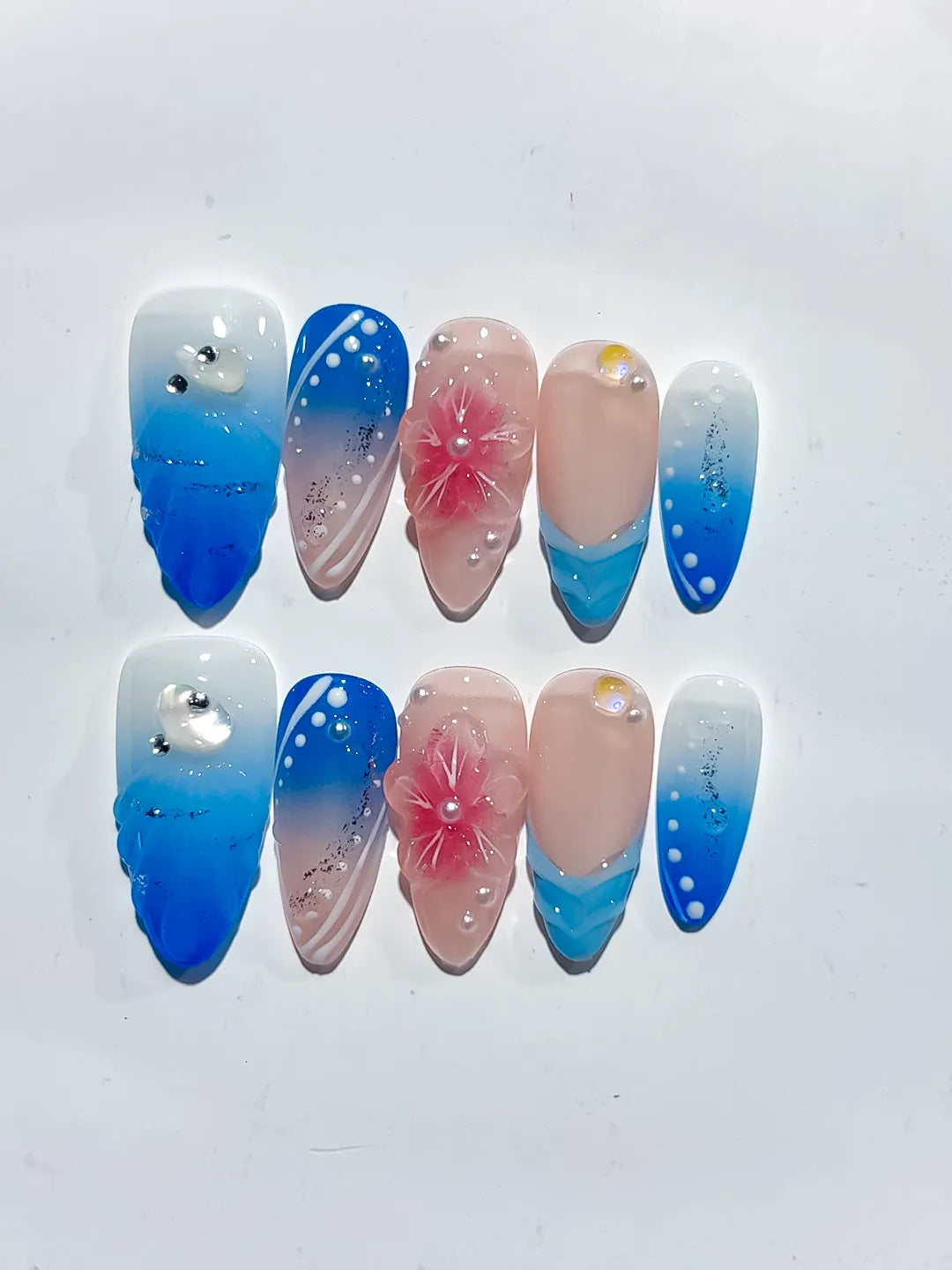 Nude Blue Pink Silver Ombre Flower Glitter press on nails detail view