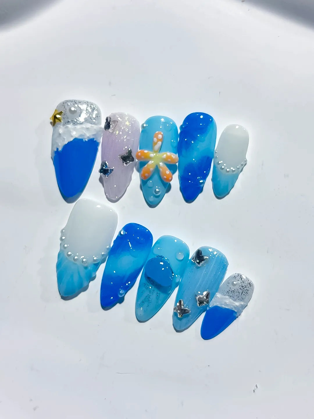 Blue White Silver Glitter Flower Star Shell press on nails detail view