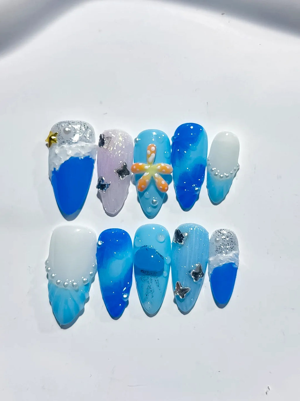 Blue White Silver Glitter Flower Star Shell press on nails detail view