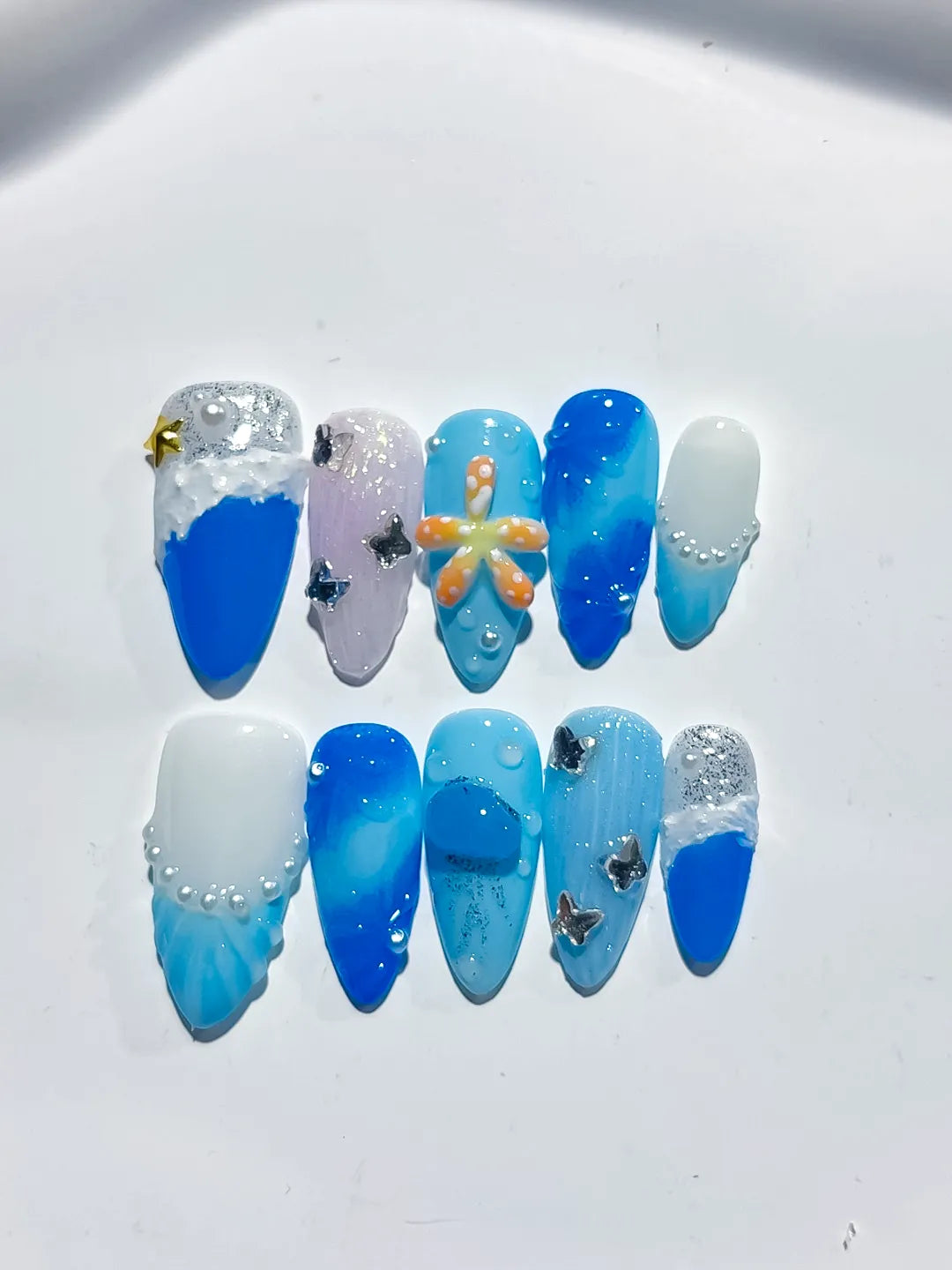 Blue White Silver Glitter Flower Star Shell press on nails detail view