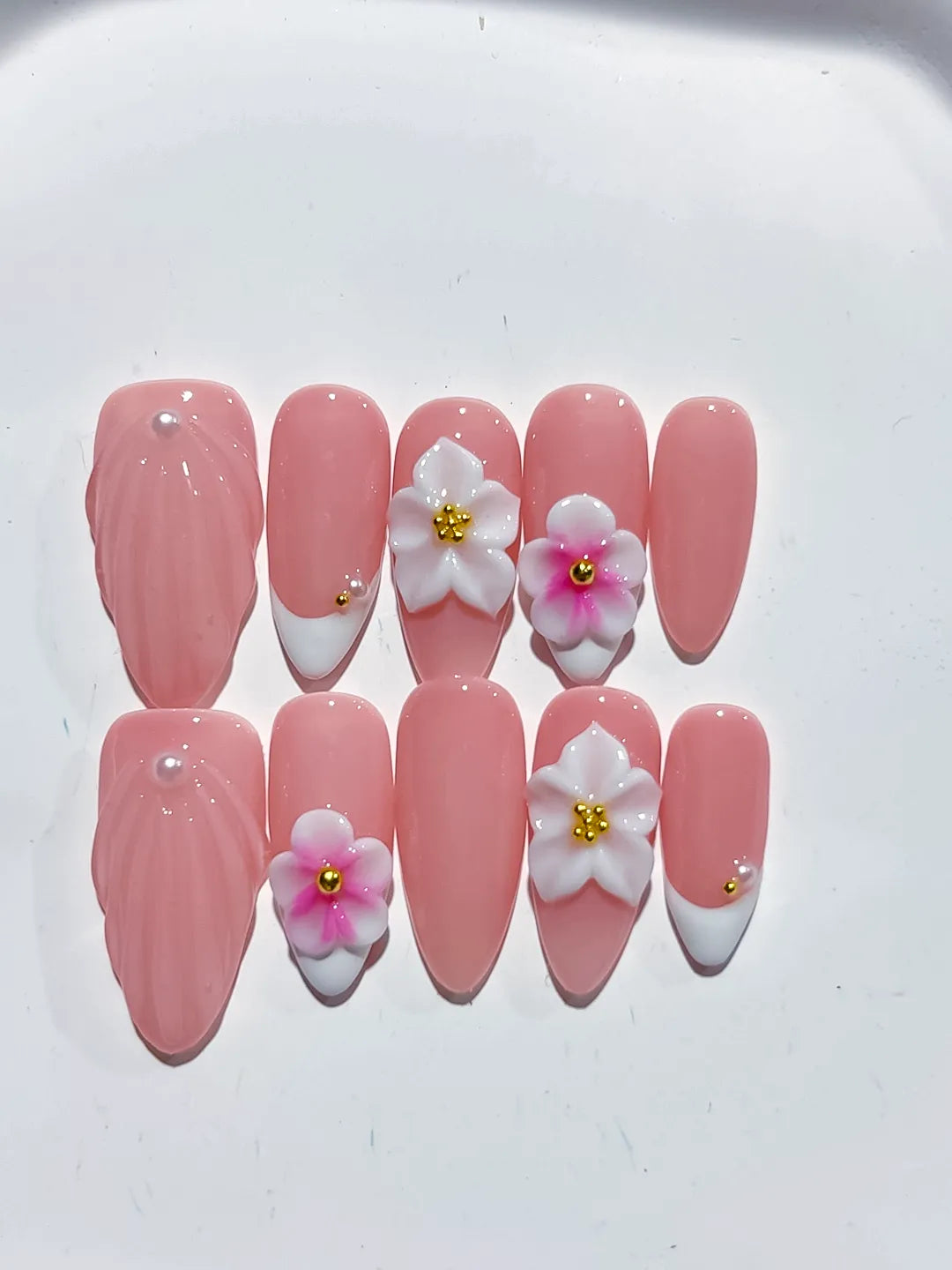 Pink White Solid color Flower press on nails close up