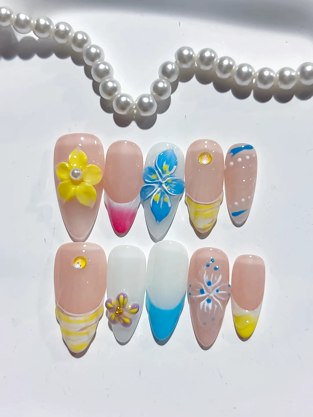 Nude Pink Yellow Blue Silver Abstract Flower Leaf Metallic Charm press on nails detail view