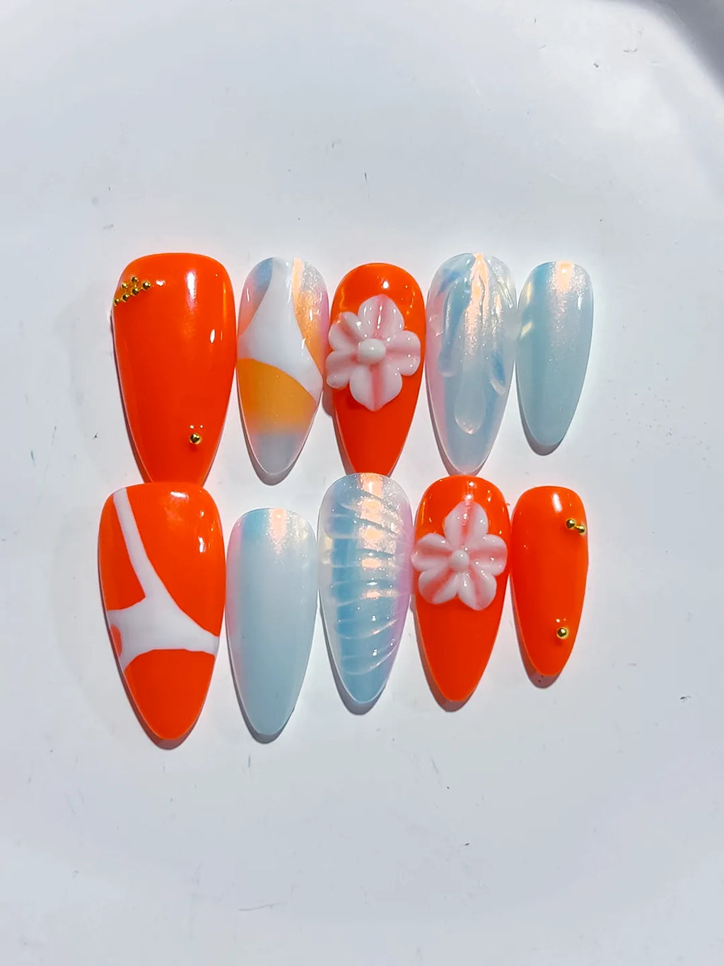 Orange White Abstract Flower Shell press on nails detail view