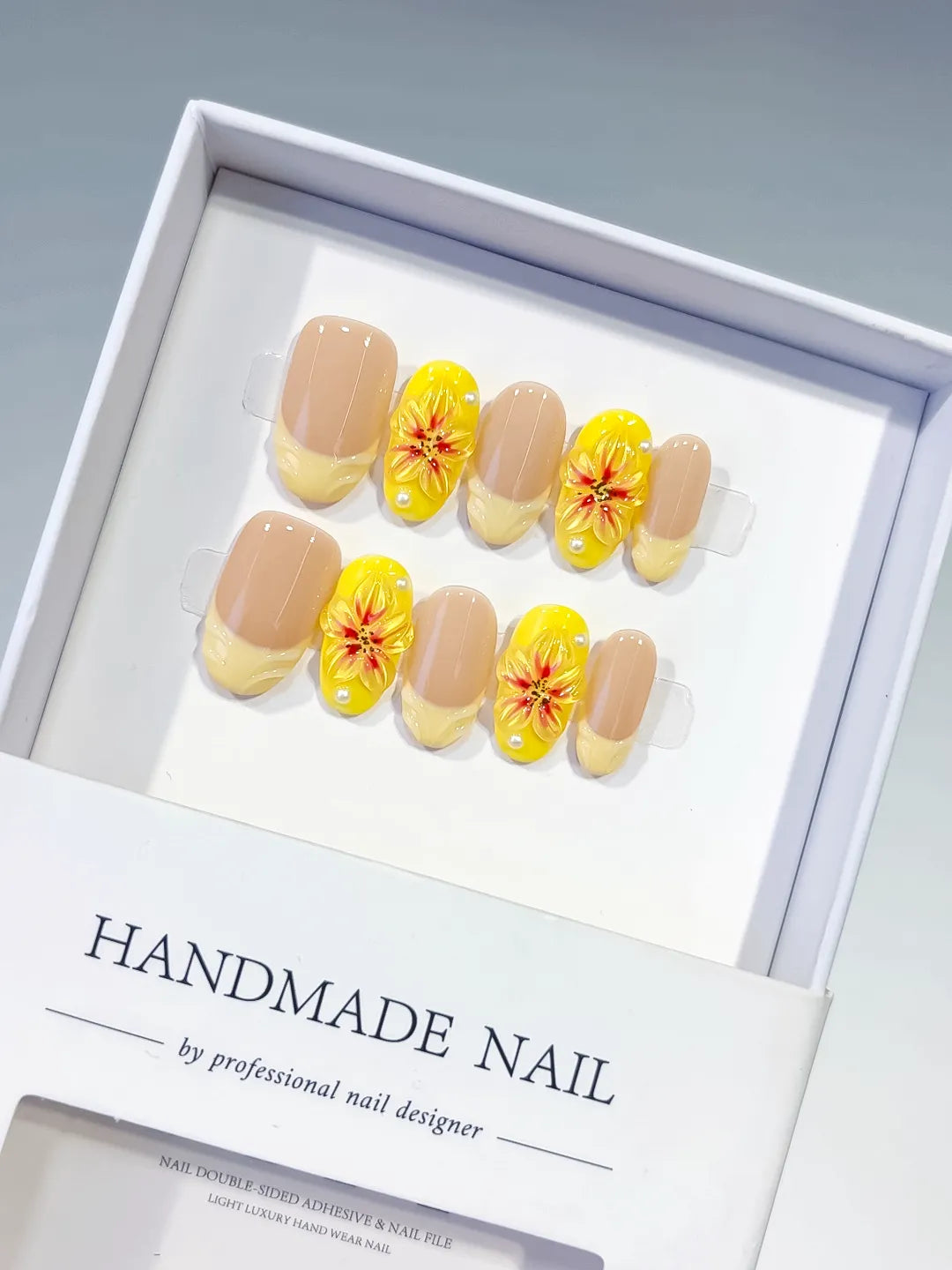 Nude Yellow French tip Flower press on nails
