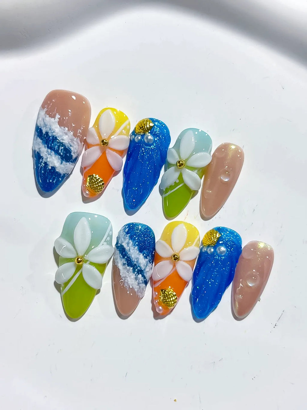 Blue Green Orange Gold Silver Abstract Flower Glitter press on nails detail view