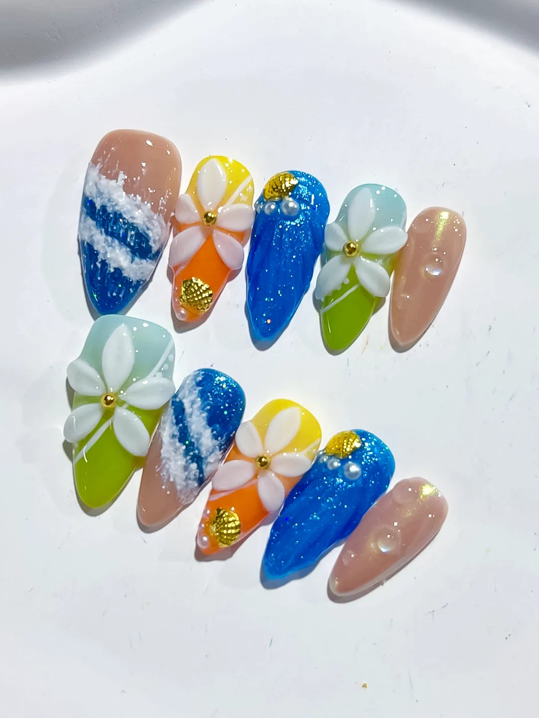 Blue Green Orange Gold Silver Abstract Flower Glitter press on nails detail view