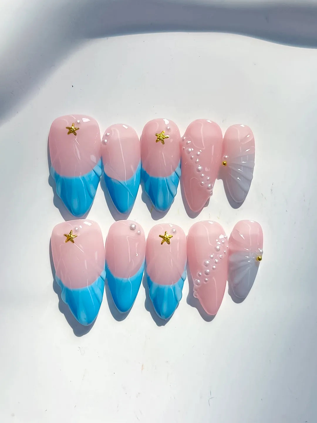 Pink Blue Silver Ombre Star Shell press on nails detail view