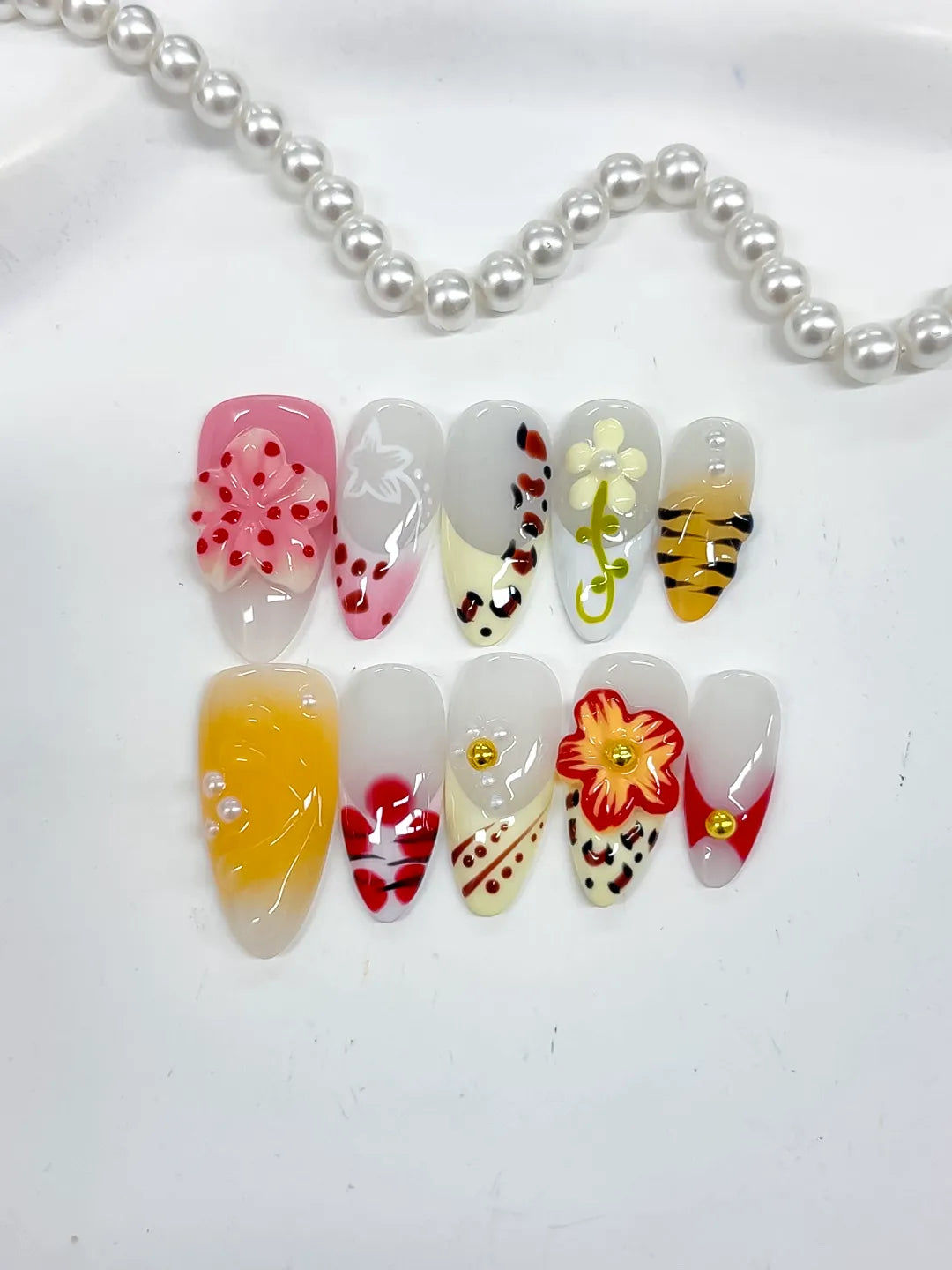 Pink Yellow White Red Black Abstract Flower Bee Fruit press on nails detail view