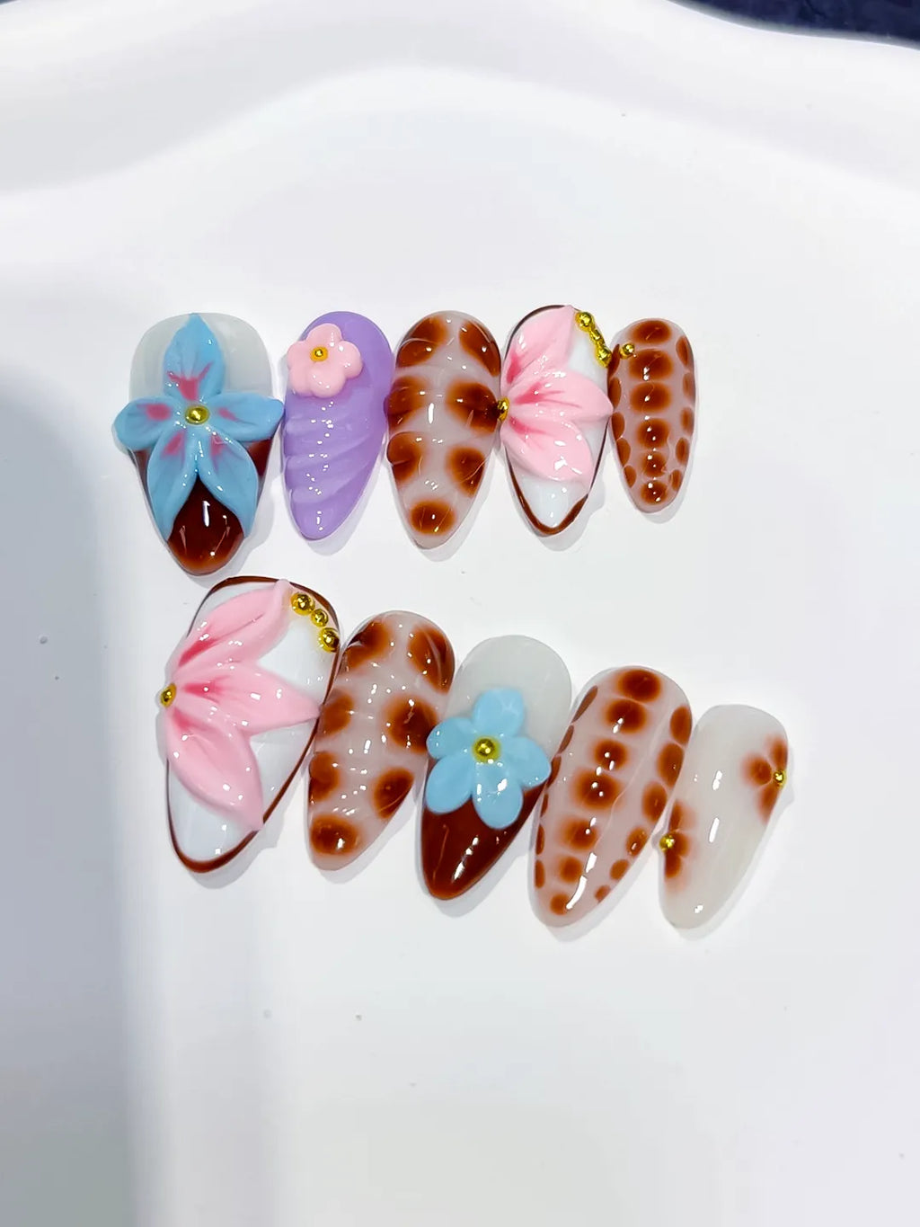White Brown Pink Blue Purple Abstract Flower Dot Pattern press on nails detail view