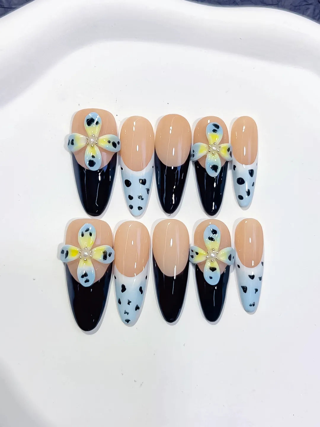 Nude Black White Yellow French tip Flower Heart press on nails detail view