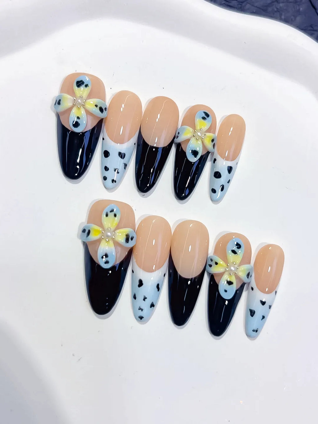 Nude Black White Yellow French tip Flower Heart press on nails detail view