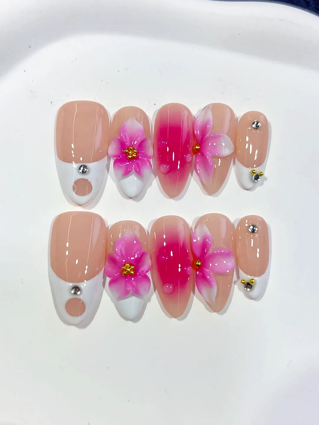 Nude Pink White French tip Flower Rhinestone press on nails detail view