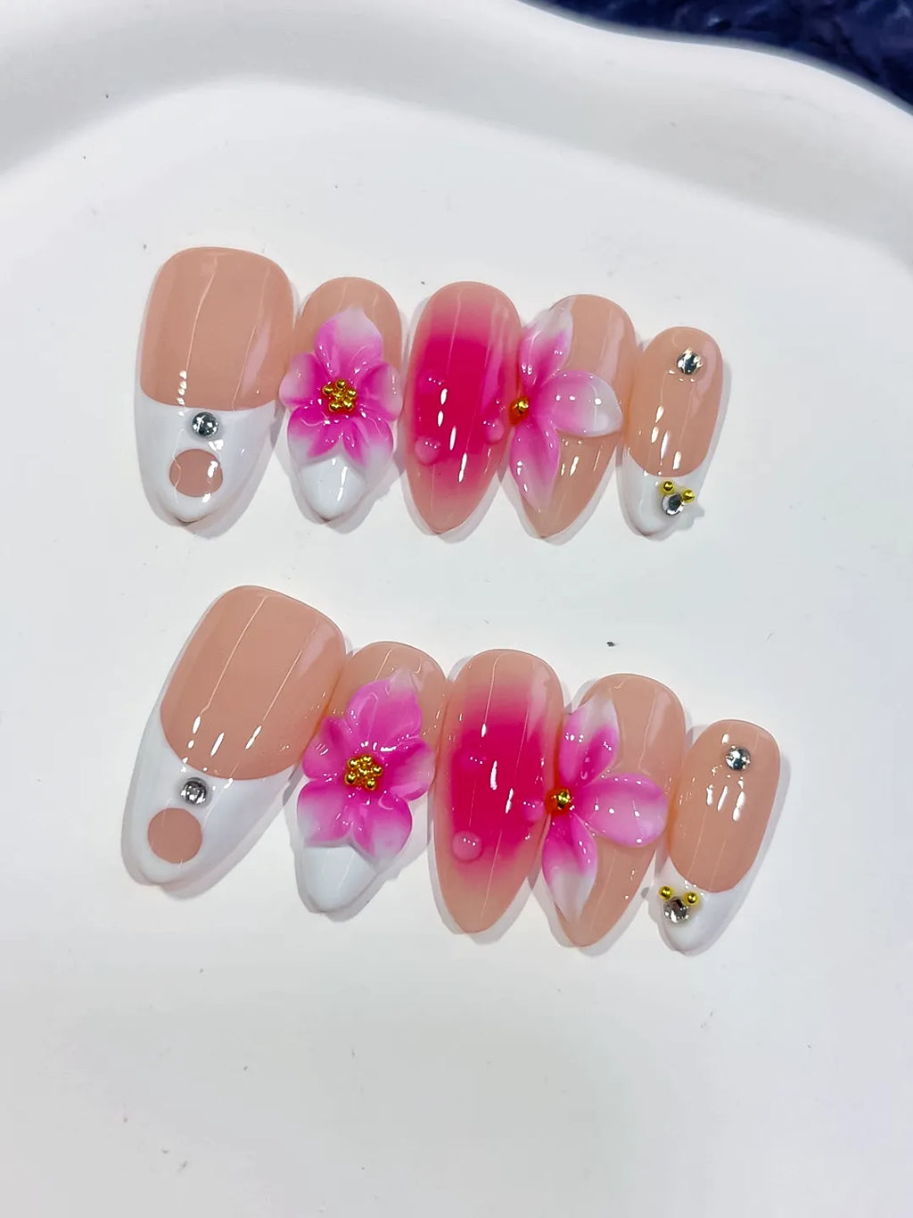 Nude Pink White French tip Flower Rhinestone press on nails detail view