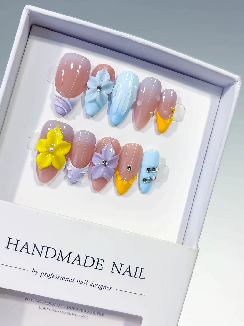 Nude Blue Yellow Purple Abstract Flower Shell Rhinestone press on nails