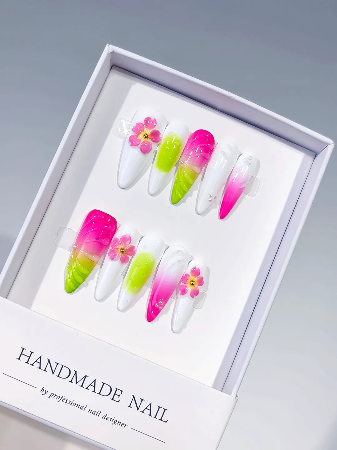 White Pink Green Ombre Flower Shell press on nails