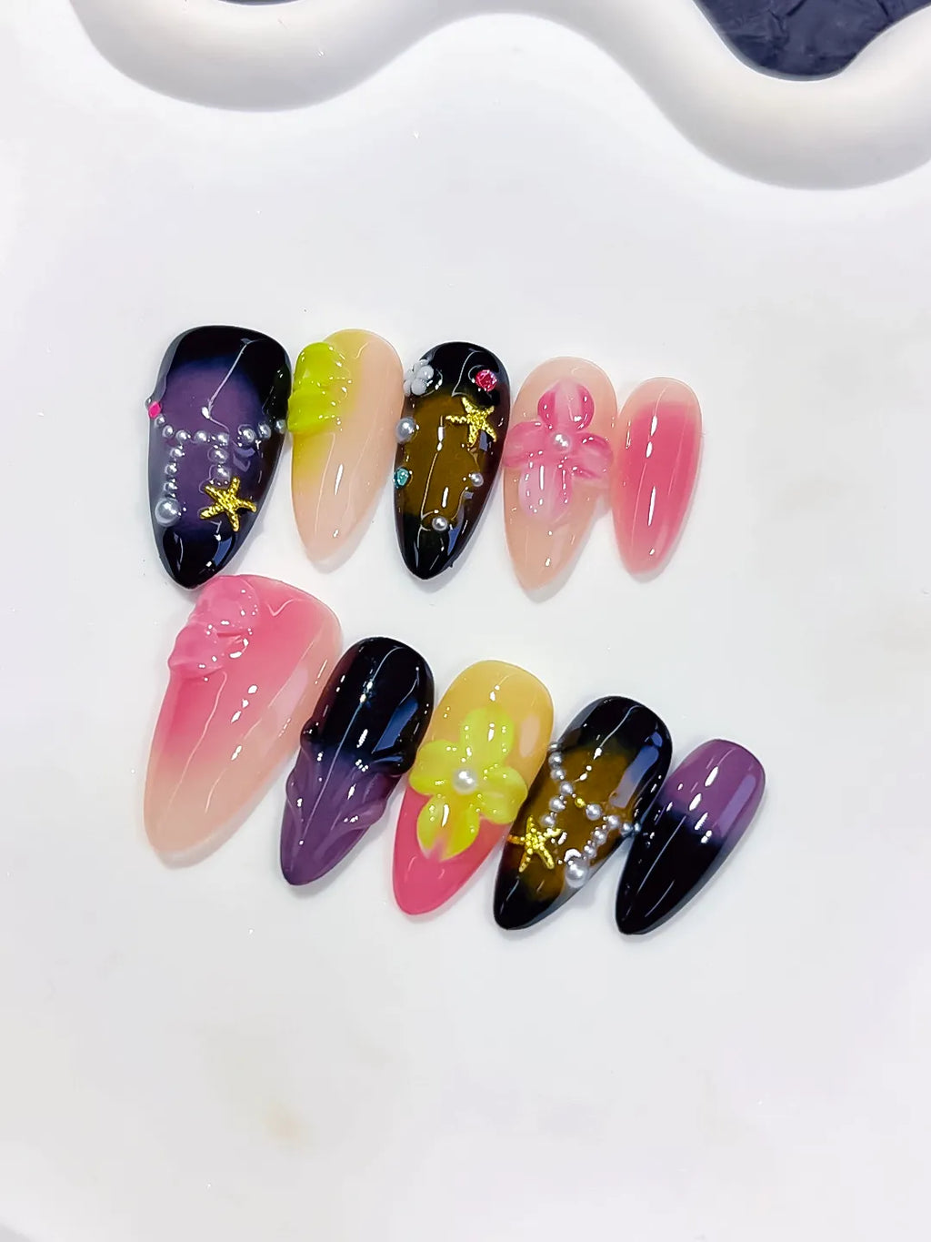 Pink Black Purple Green Yellow Abstract Flower Star Rhinestone press on nails detail view
