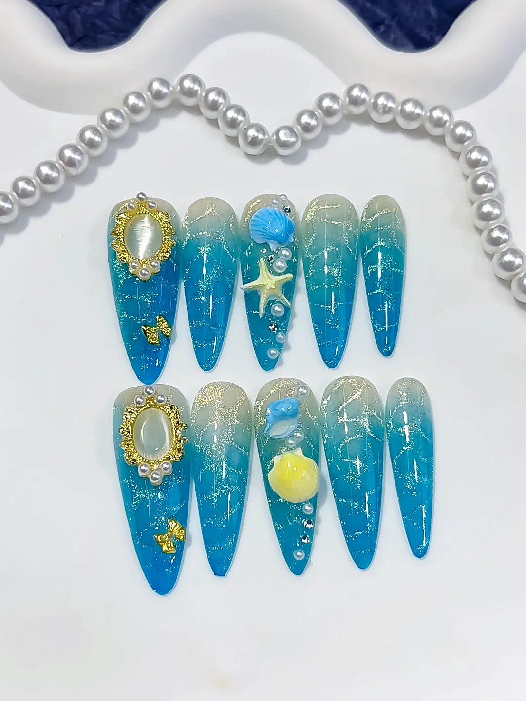 Blue Silver Gold Glitter Pearl Star Metallic Charm press on nails detail view