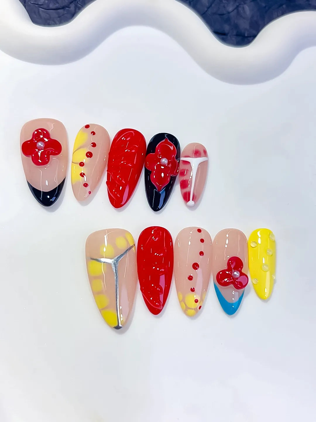 Nude Red Yellow Blue Black Abstract Flower Heart Dot Pattern press on nails detail view