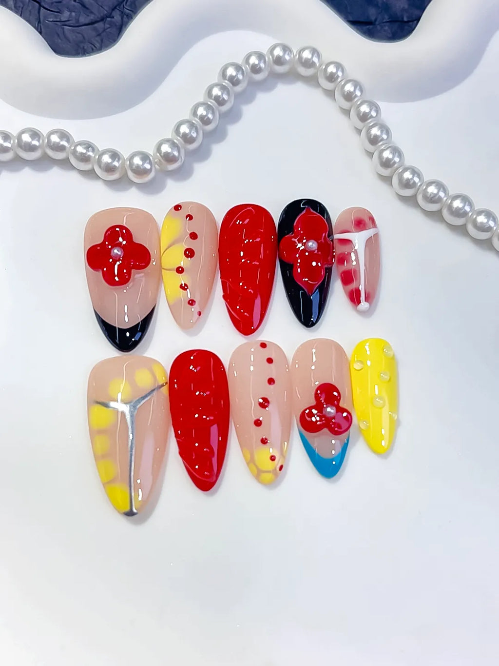Nude Red Yellow Blue Black Abstract Flower Heart Dot Pattern press on nails detail view