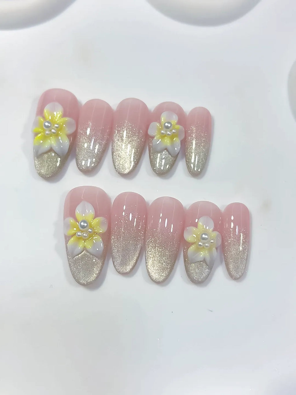 Pink Silver White Yellow Glitter Flower Pearl press on nails detail view
