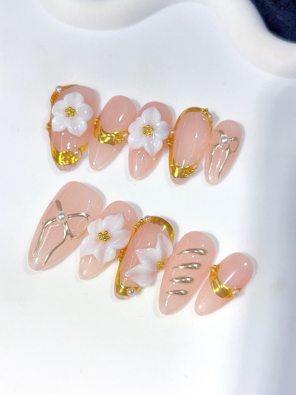 D646 - Medium Champagne Nude Almond Chrome Daisy Pearls - view 1