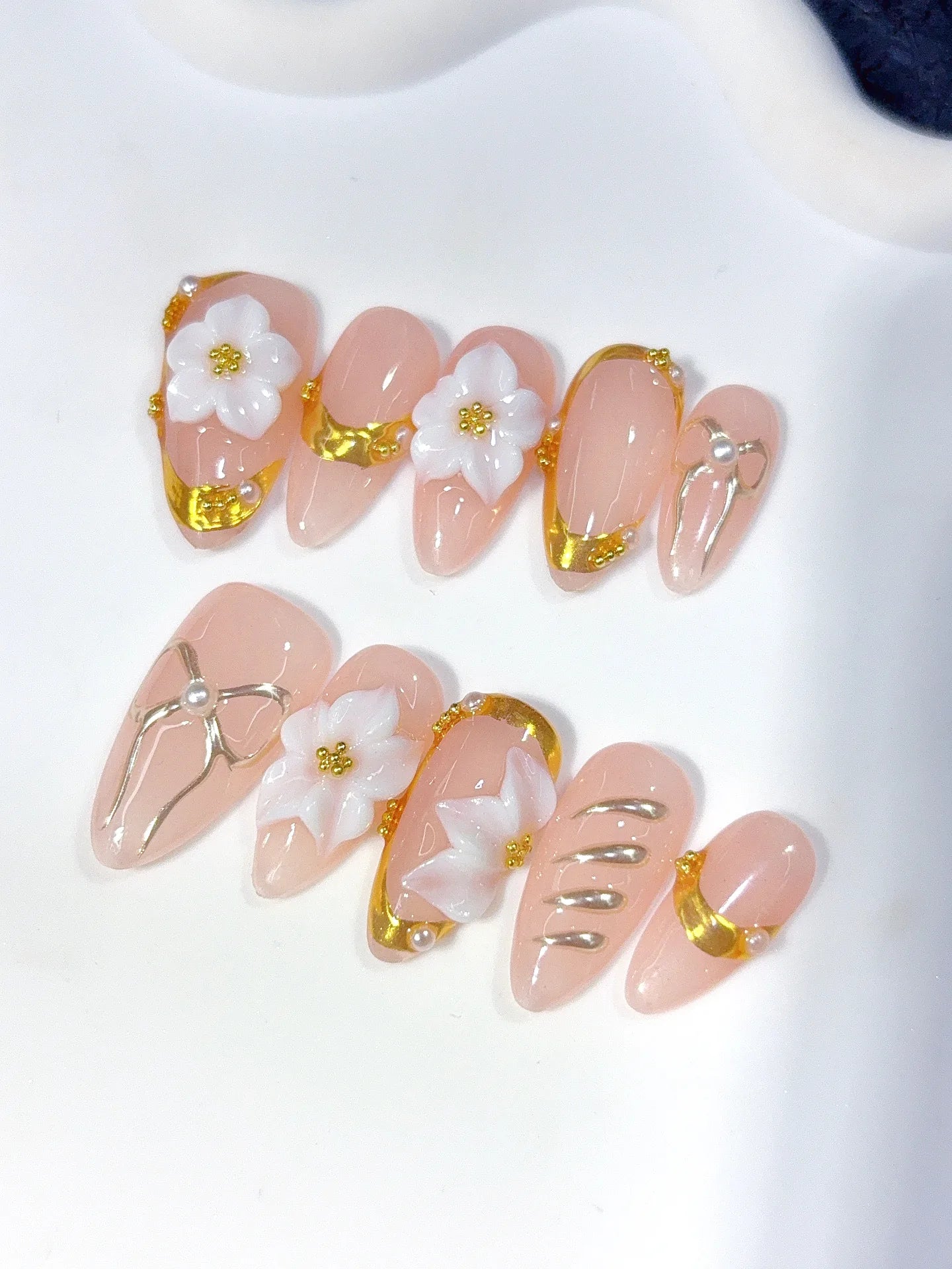 D646 - Medium Champagne Nude Almond Chrome Daisy Pearls - view 1