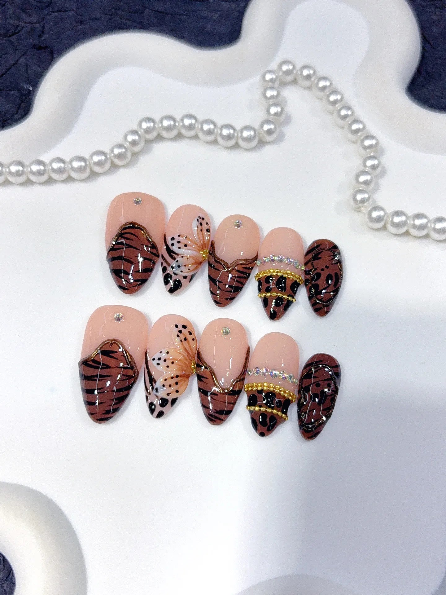 D648 - Medium Nude Brown Almond Abstract Line French 3D Flowers - view 6