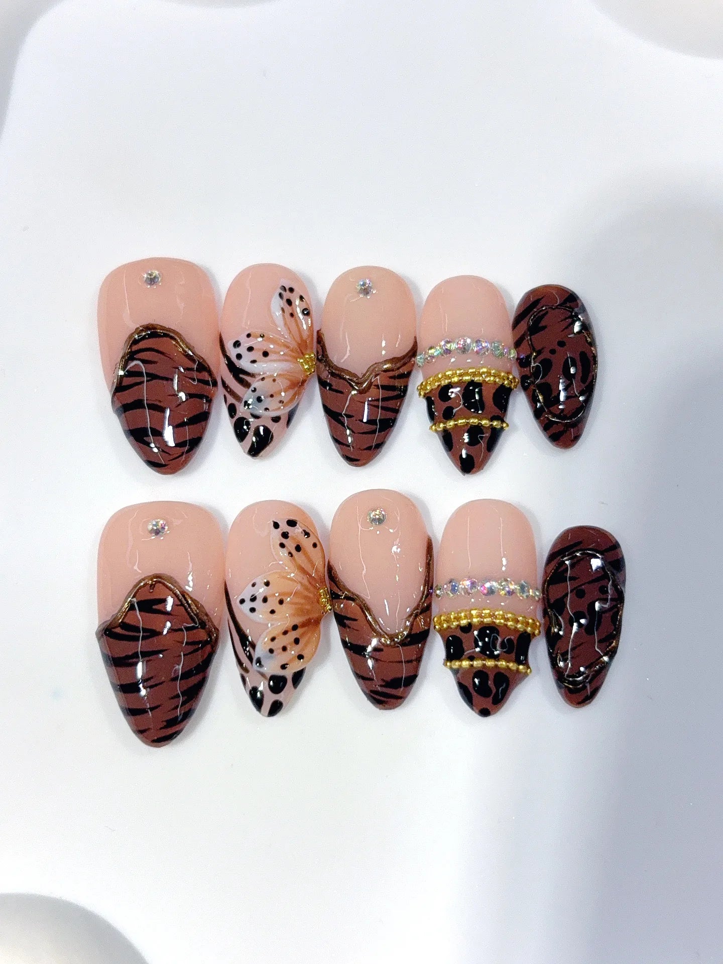 D648 - Medium Nude Brown Almond Abstract Line French 3D Flowers - view 7
