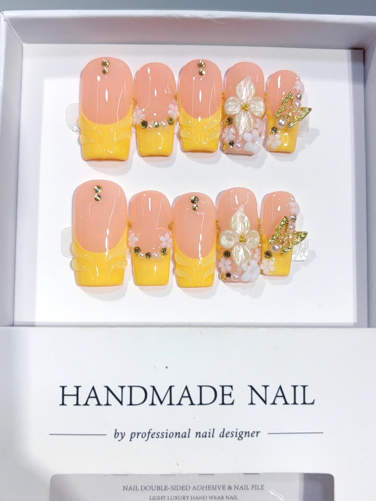D650 - Medium Long Nude Yellow Square French Tip 3D Flowers - view 6