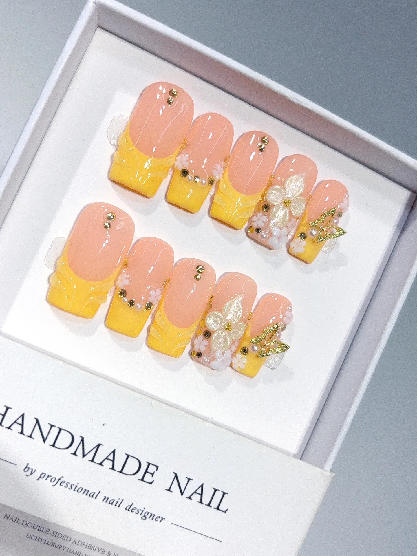 D650 - Medium Long Nude Yellow Square French Tip 3D Flowers - view 1
