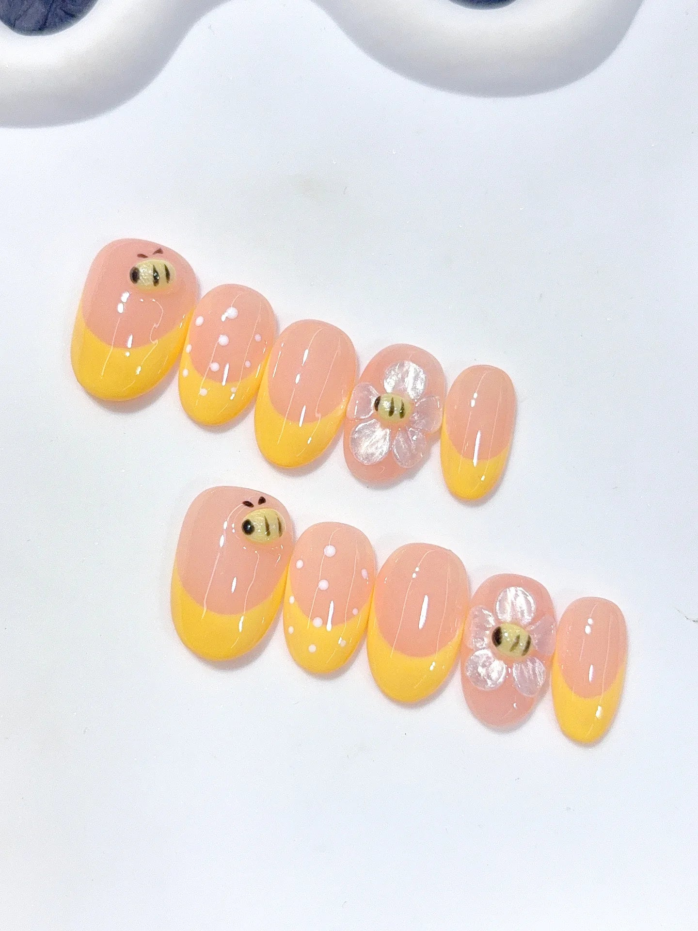 D651 - Short Nude Yellow Oval French Tip Polka Dot Bee - view 8