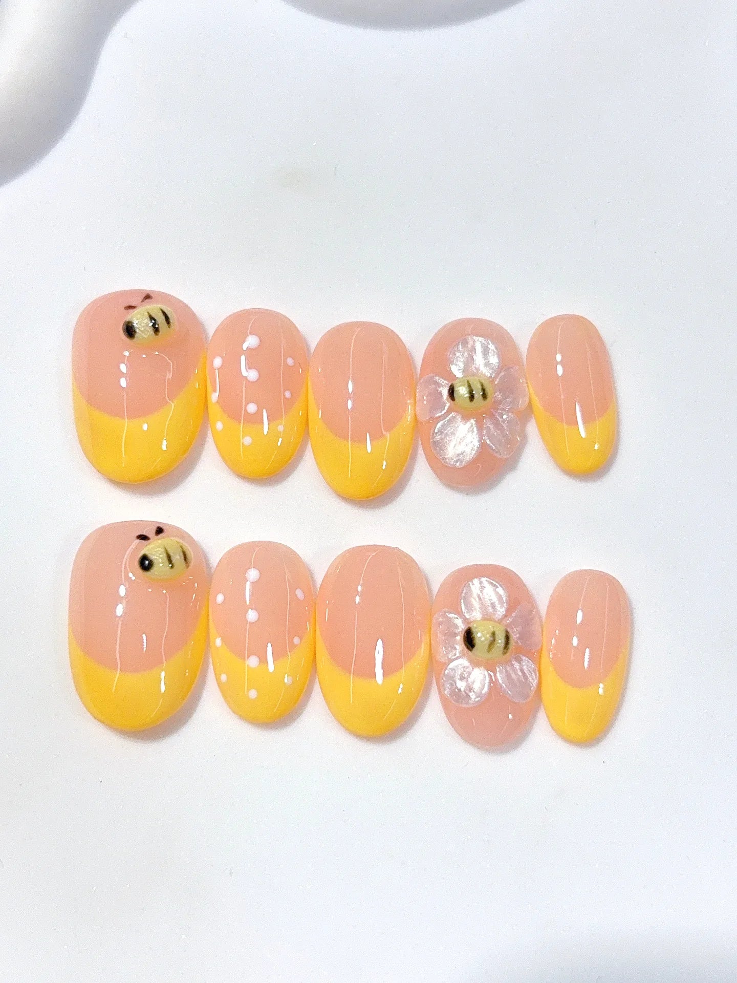 D651 - Short Nude Yellow Oval French Tip Polka Dot Bee - view 1