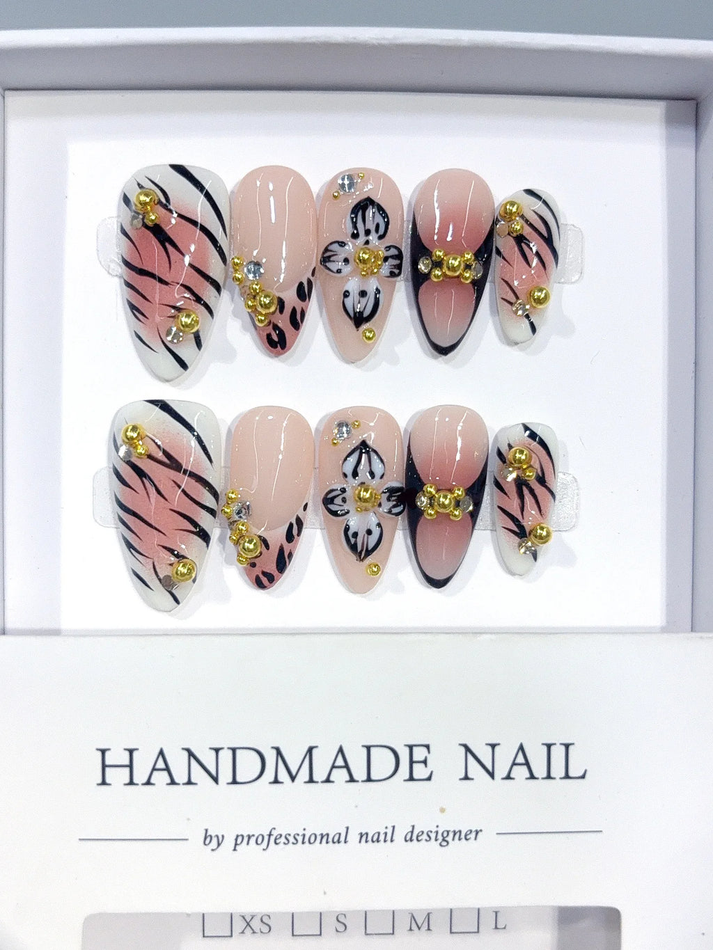 D668 - Medium Nude Black Almond Abstract Line 3D Flowers - view 2