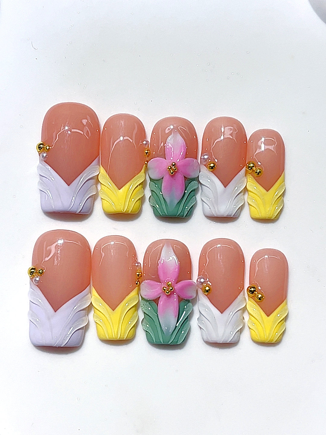 D697 product image 05