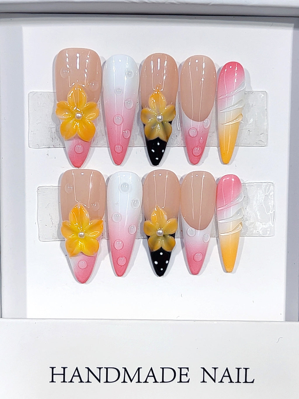 D700 product image 02