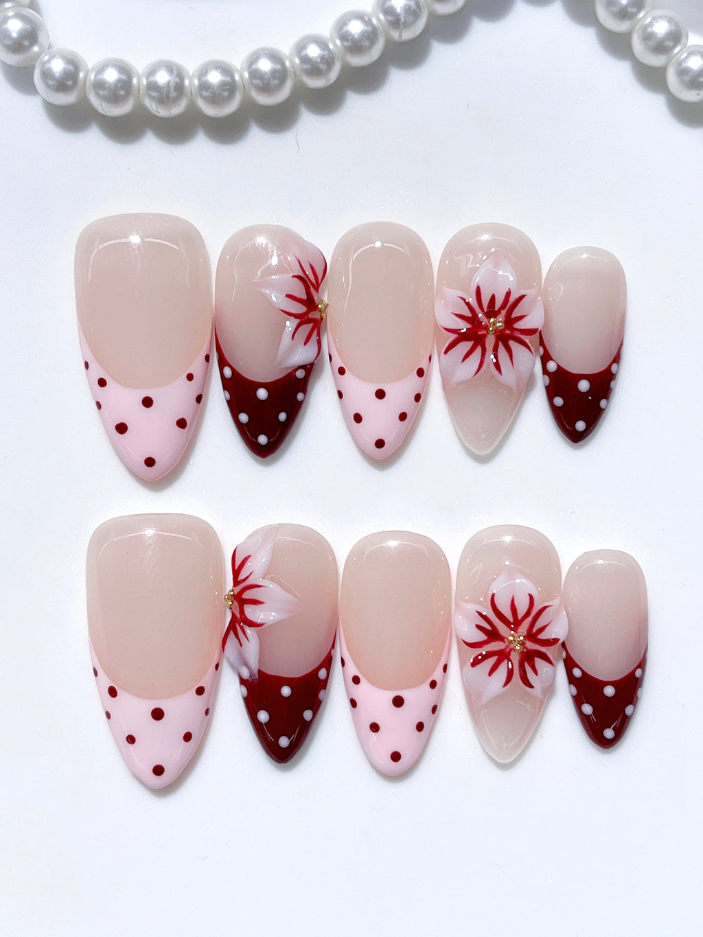 D702 product image 04